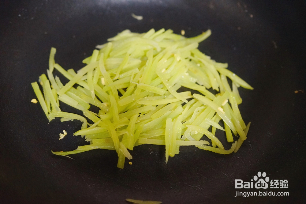 做出入味的青笋蛋