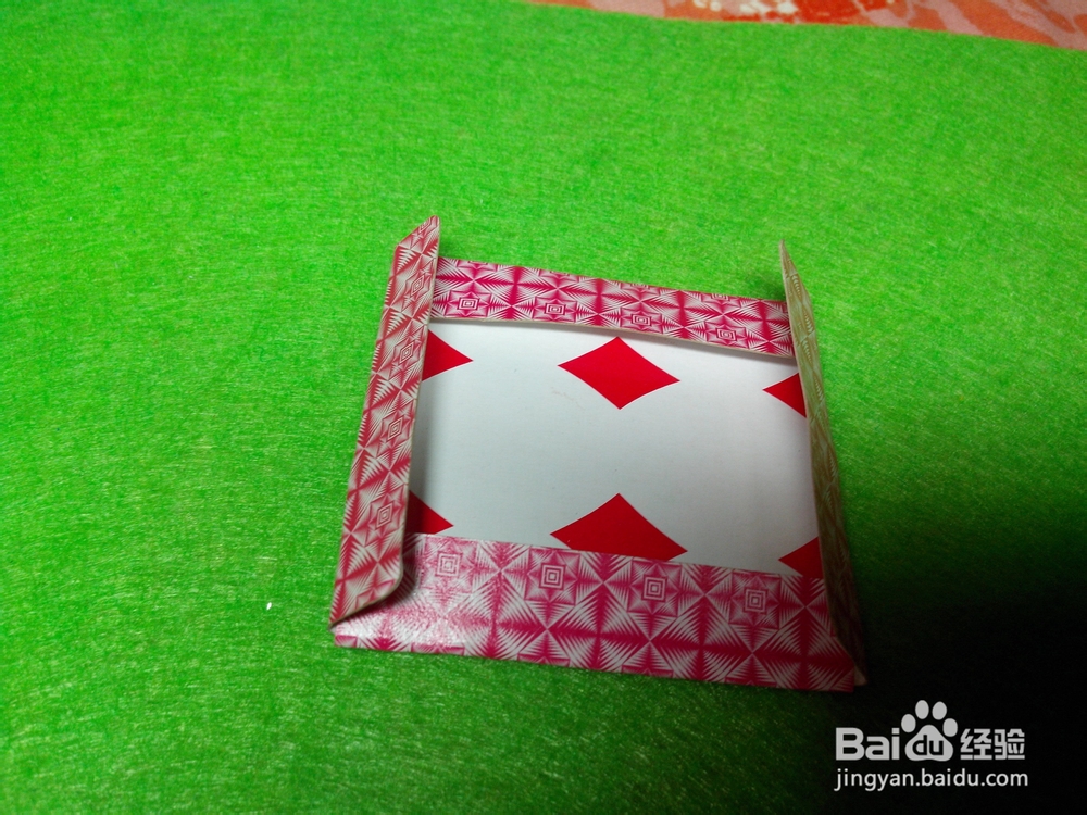 怎样用扑克牌做收纳盒