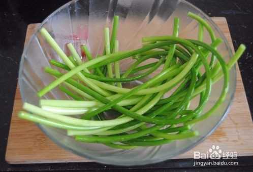 家常版凉拌蒜心是如何做的?教程图解