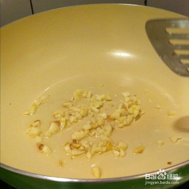 素炒茼蒿的做法