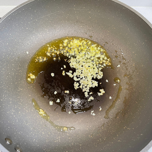 清炒虾仁西兰花