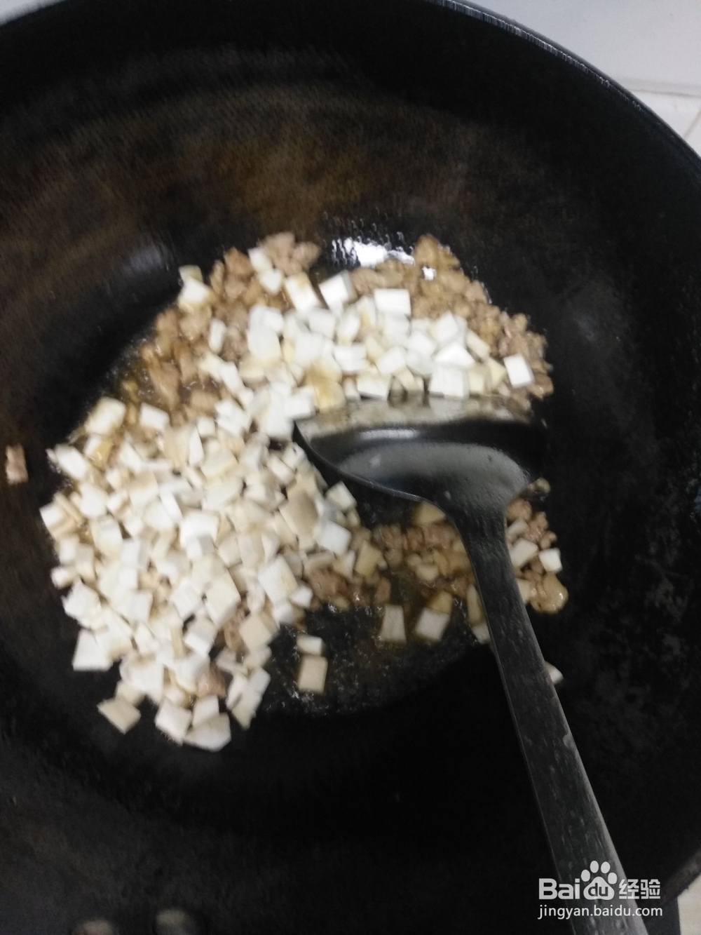 如何在家制作好吃有营养丰富的杂粮南瓜盅