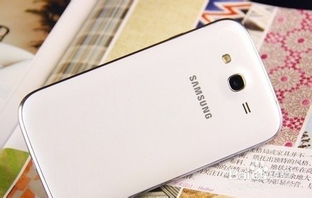 三星i9082怎么样?三星i9082的优缺点