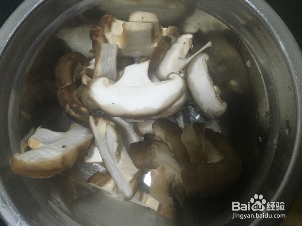 蘑菇炒青菜最简单最省事的方法