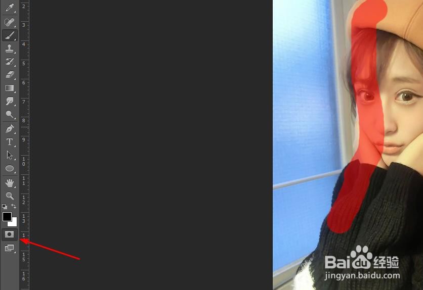 如何将照片的背景虚化呢