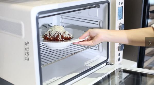 ELECOOK丨瑞士大孔芝士焗肉酱意大利面