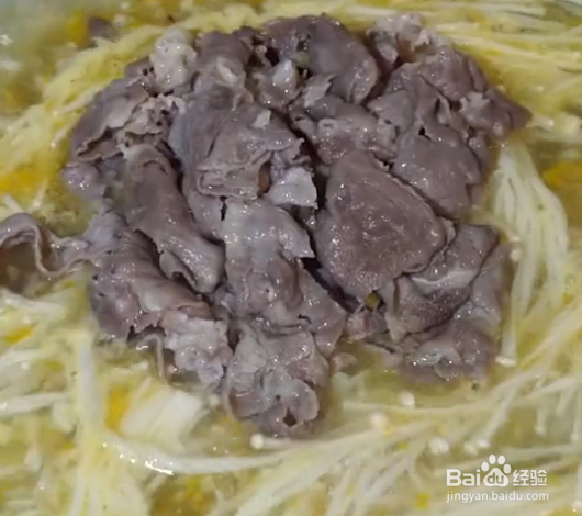 酸汤肥牛的做法