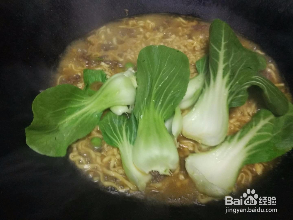 牛肉煮泡面怎么做