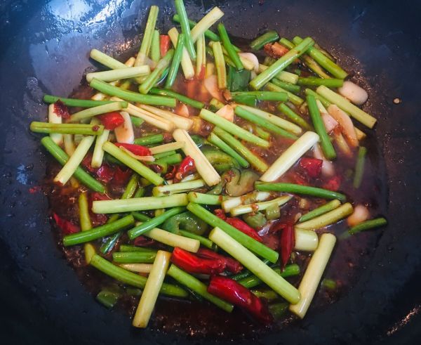 香炒蒜苔牛肚丝