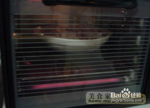 奶香肉肠烤米饭