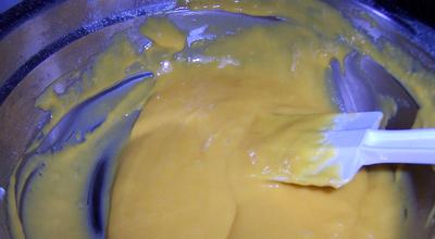 一步步做馋嘴的橙香波点蛋糕