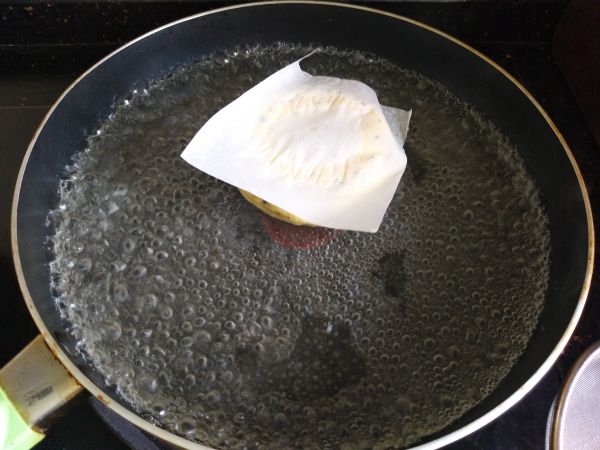 南瓜芝麻肉松贝果