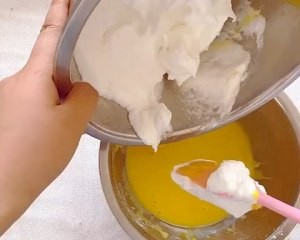 戚风蛋糕的做法