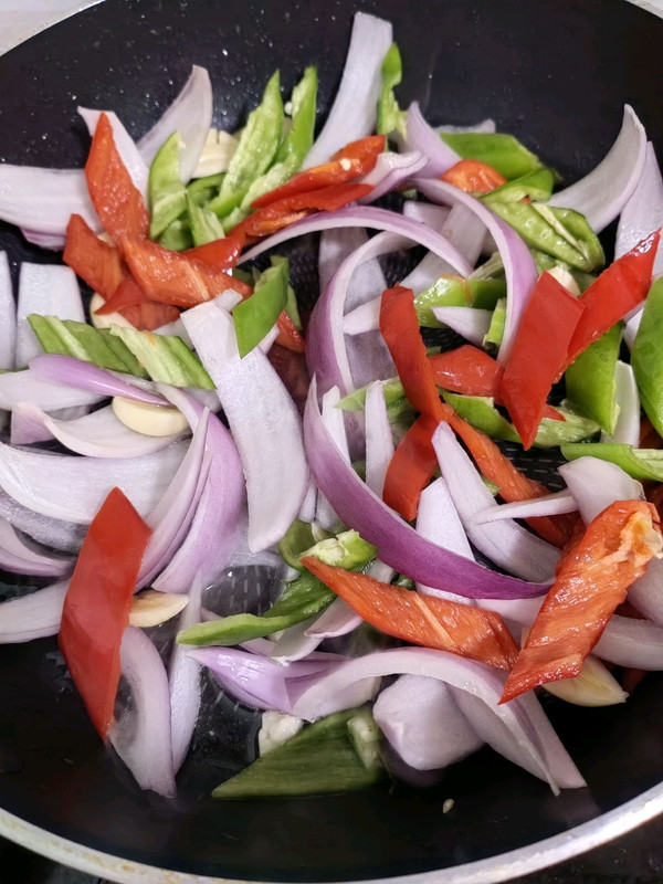 酸菜水豆腐鱼头煲