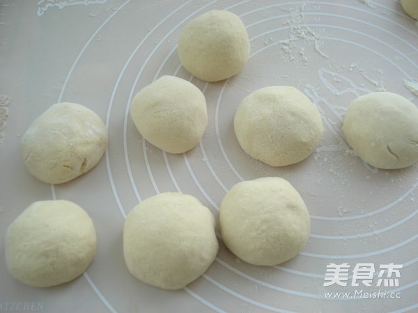 玉米面豆沙包