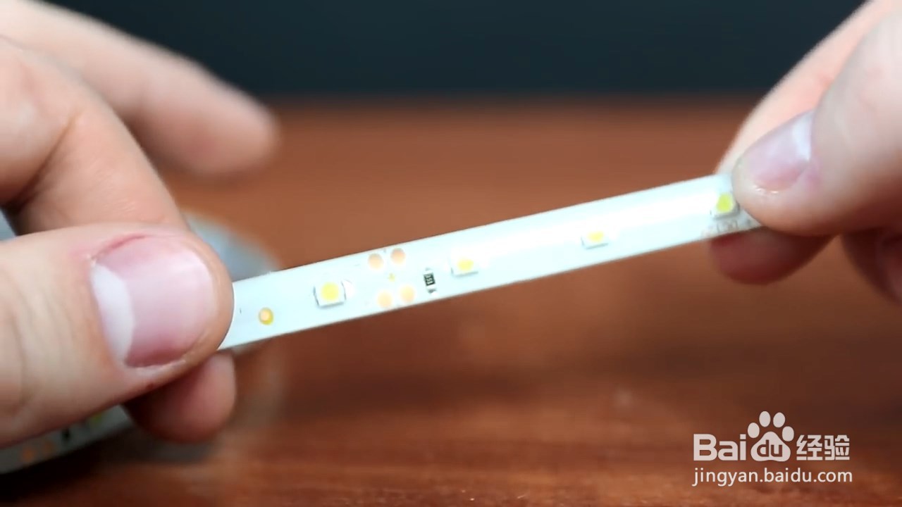 自制一个夜晚小灯，晚上用起来也不刺眼！