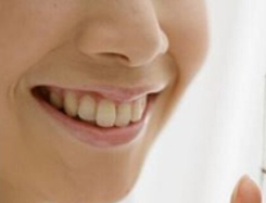 什么可以使黄牙变白