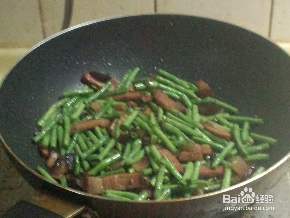 腊肉炒豆角家常做法
