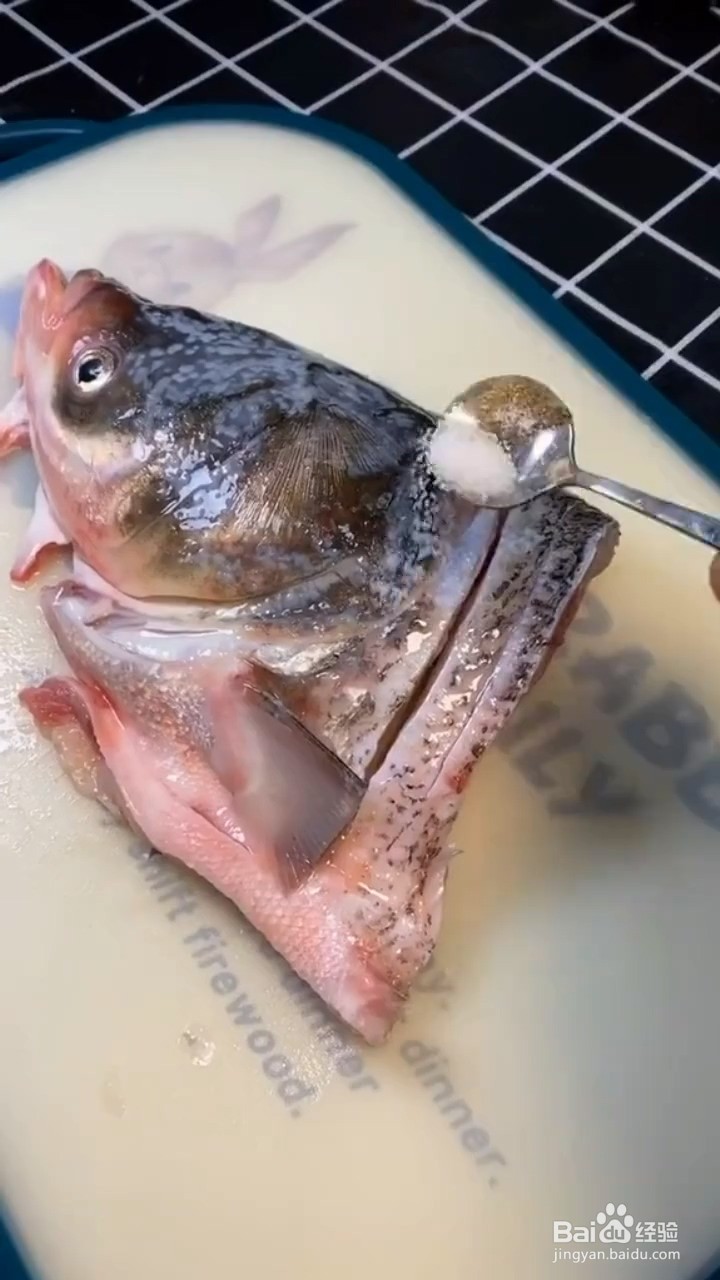 如何烹饪豆腐鱼头汤