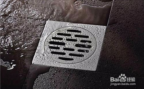 厕所如何清洁除臭