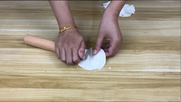 饺子皮咸蛋黄烧麦