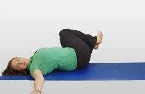 缓解消化不良瑜伽减肥操