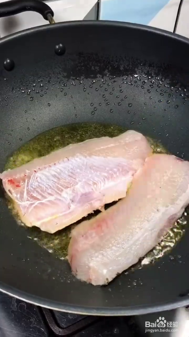 如何制作好吃的红烧鱼块