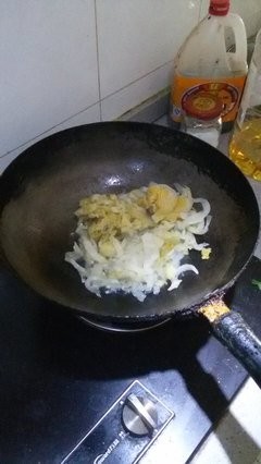 亲自做家常酸菜鱼