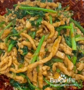 如何用猪肉和辣椒做香辣肉丝呢