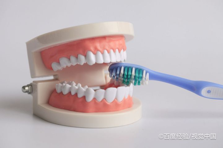 正确的刷牙方法