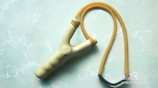 弹弓过安检的方法