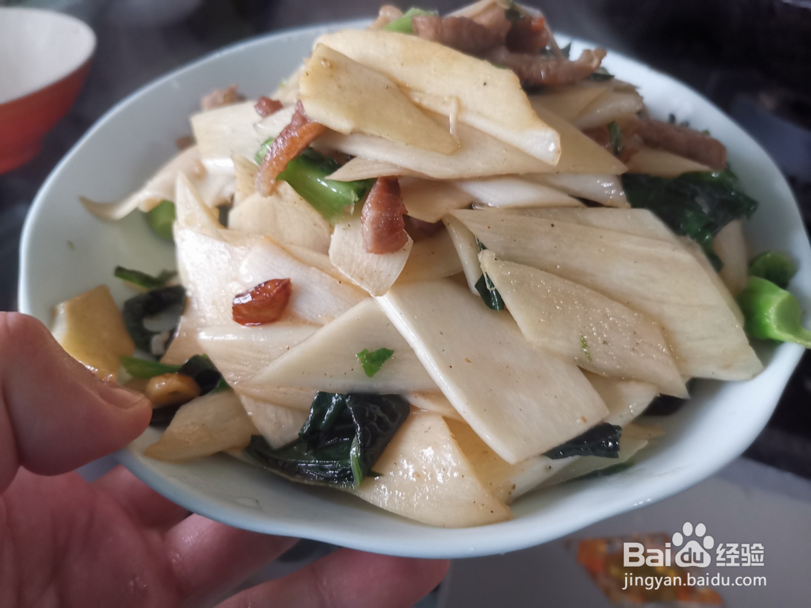 肉丝茭白炒油麦菜