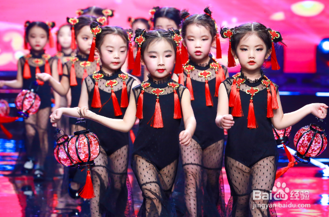 小童星模特告诉你为什么要让孩子学模特