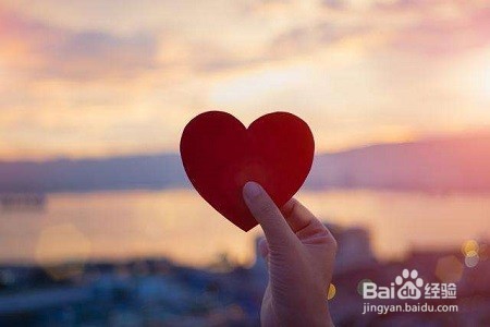 总是误会男友和别人有暧昧，如何消除这种心理？