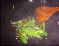 牛腩肉炒土豆丝的家庭做法