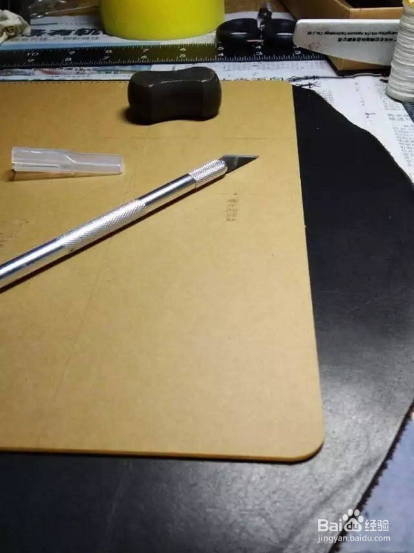 不上边油制作精美包包,粗犷的手包,手包制作