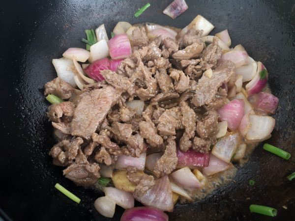 炒牛肉的家常做法