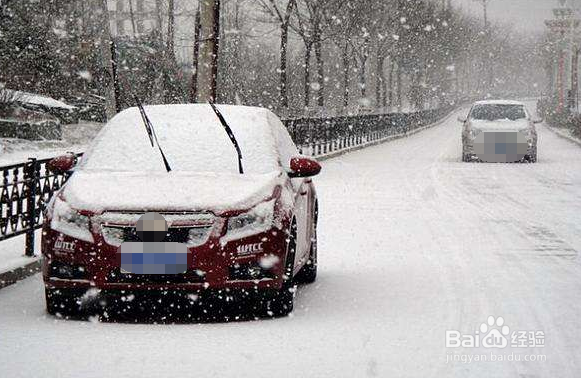 雪天开车注意事项/冬天开车要注意什么