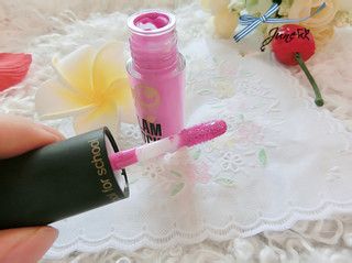 约会前如何给自己化妆？