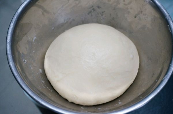 Q弹松软的——牛奶小面包