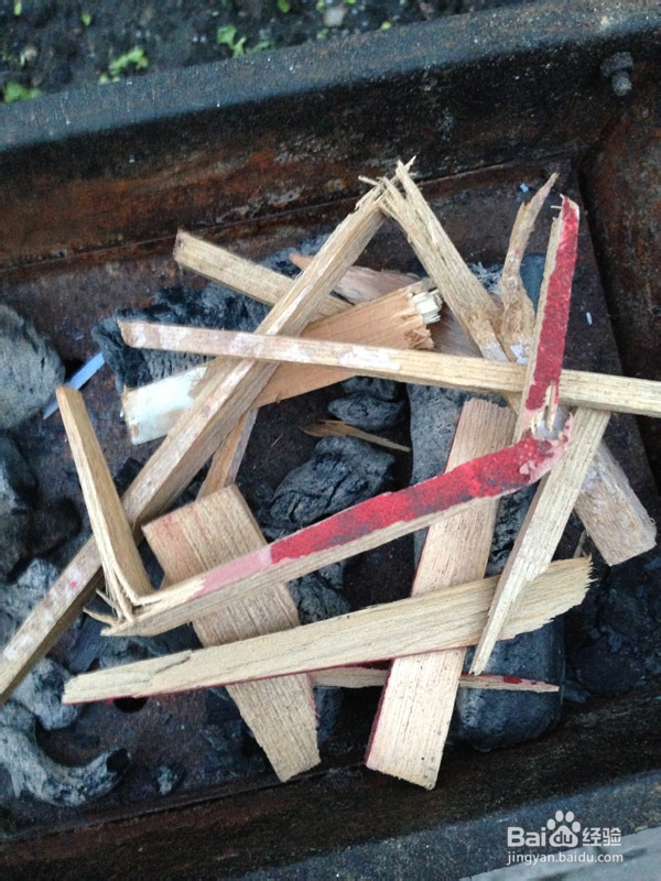 机制木炭快速引燃的工具或方法木炭点火技巧