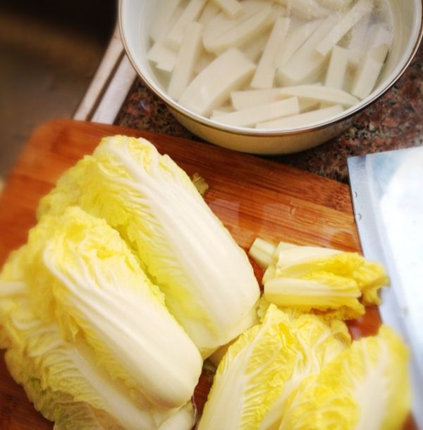 豆瓣娃娃菜煮年糕