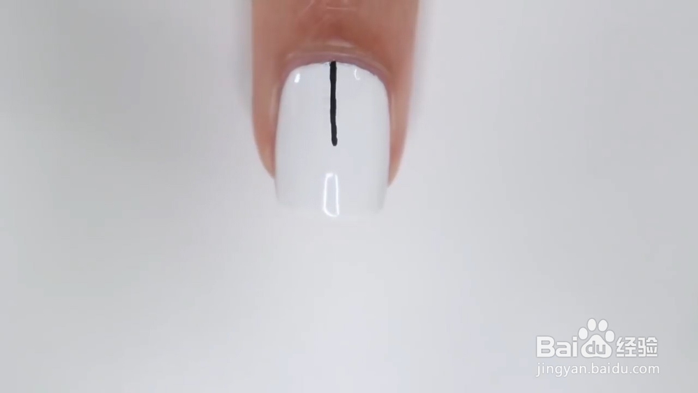 粉色蒲公英美甲的画法