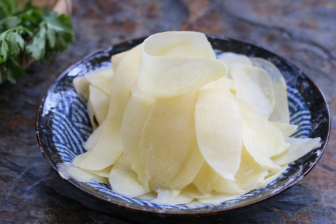 香甜可口凉拌土豆片