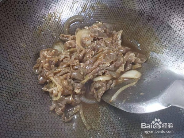 美味诱人的肥牛饭