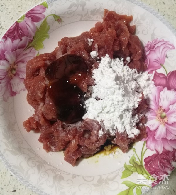 芹菜炒牛肉（砂锅版）