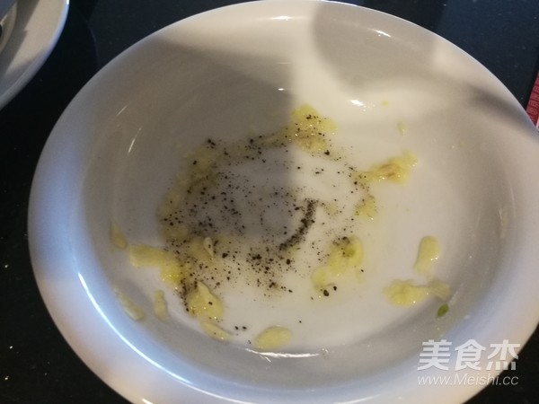 蒜香吐司条的做法