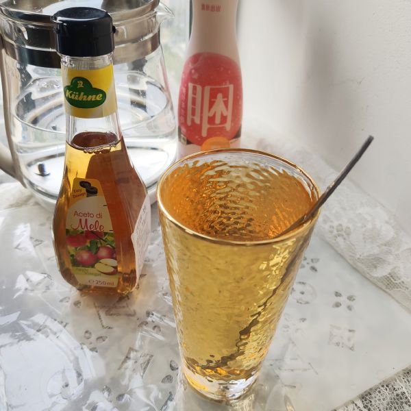 蜜桃乌龙苹果醋