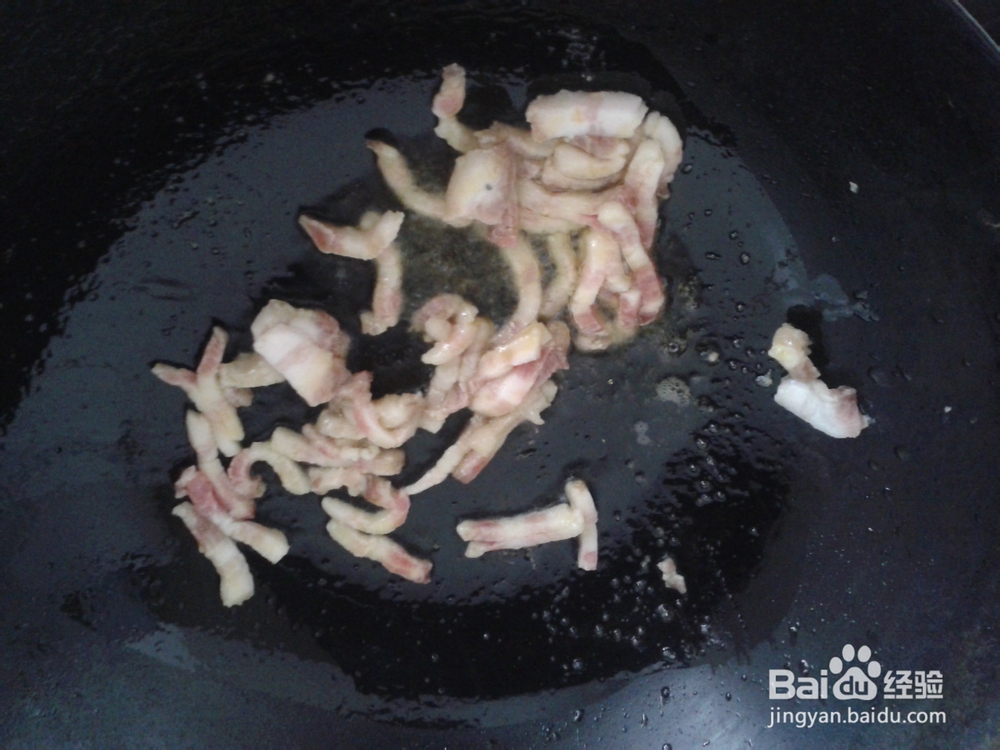 宝宝美食:快速简单的蒜薹炒肉