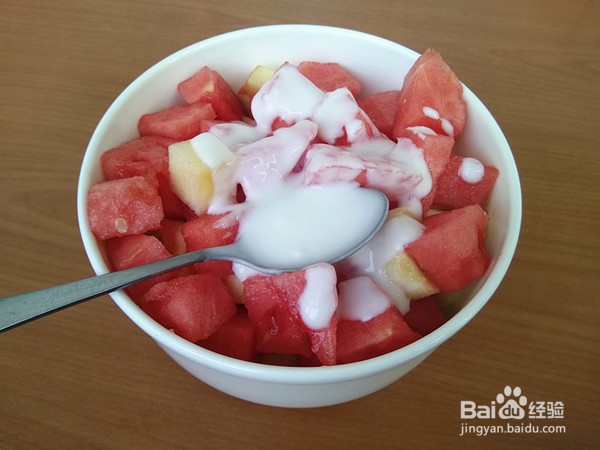 苹果香蕉怎么做水果沙拉